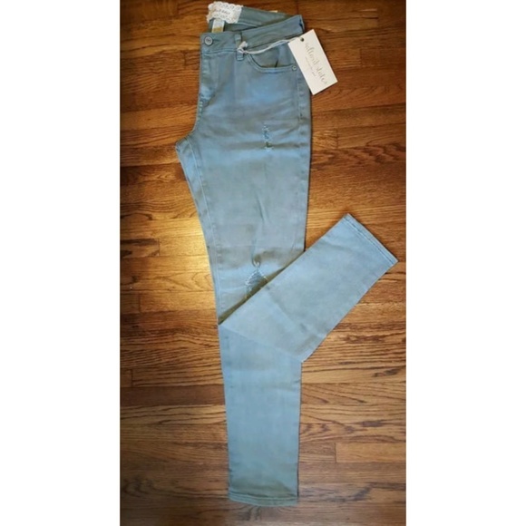 Altar'd State Denim - Altar'd State Blue Distressed Skinny Jeans 26 NWT